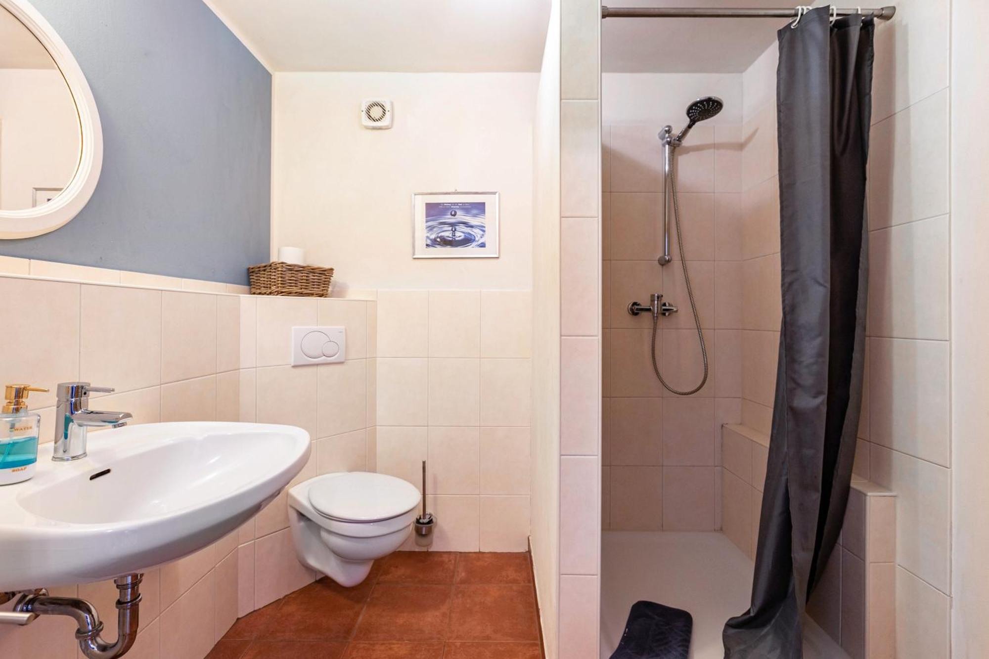 Blauquarz Und Rauchquarz Apartman Reußenköge Kültér fotó