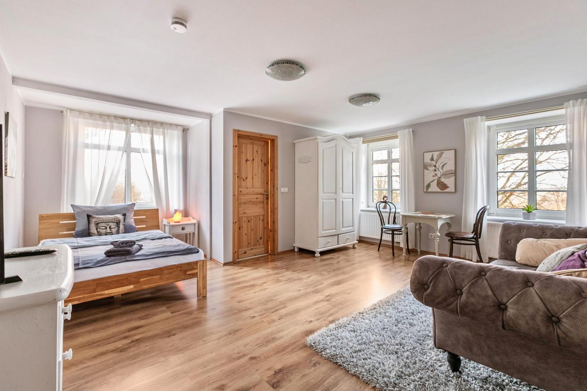 Blauquarz Und Rauchquarz Apartman Reußenköge Kültér fotó